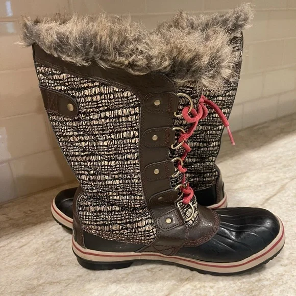 Sorel Boot 7.5 - Picture 7 of 11